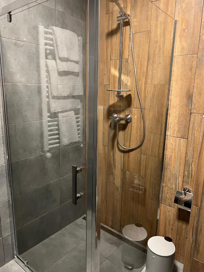 Loft Wood Hotell Mukatsjeve Eksteriør bilde
